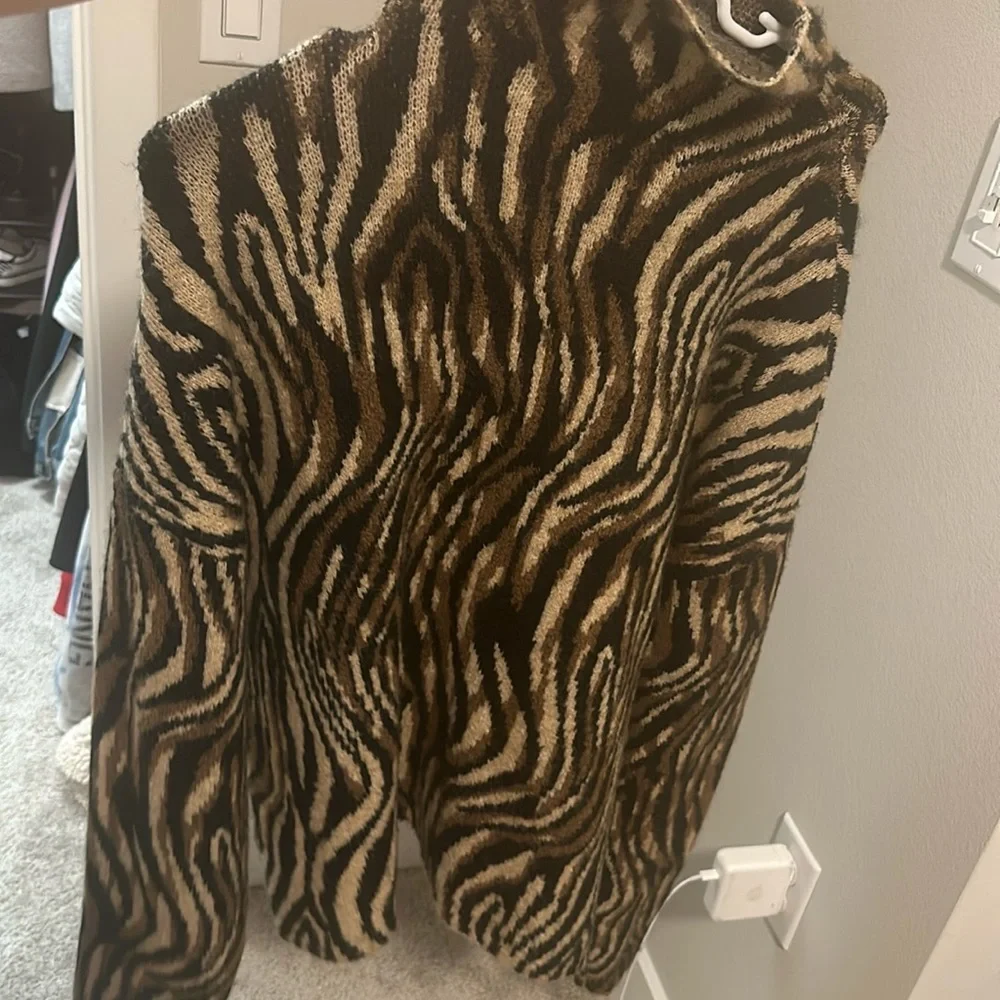 Sweater - Picture 2 of 2